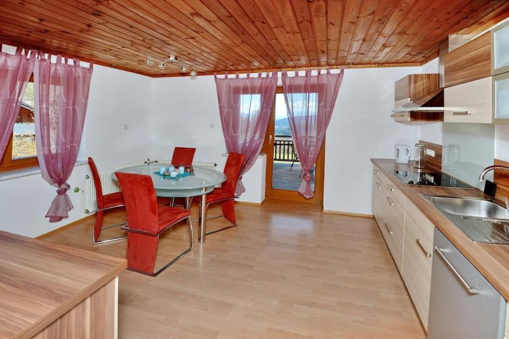 Ferienwohnung Karawankenblick Bach (Feldkirchen, Carinthia) Exterior foto
