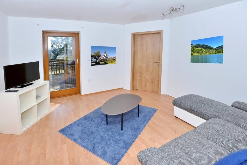 Ferienwohnung Karawankenblick Bach (Feldkirchen, Carinthia) Exterior foto